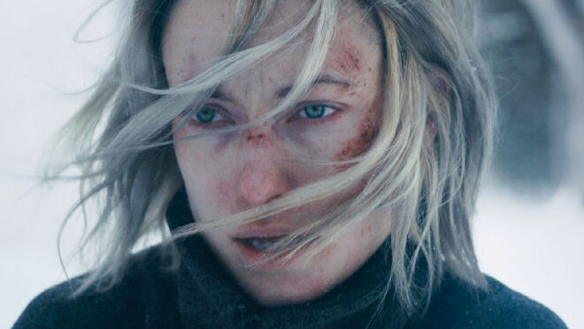 Aquele que pode vir a ser o filme com a melhor prestação da atriz Olivia Wilde (que se revelou na série House exibida de 2007 a 2012), A Vigilante relata uma história de delitos e mistérios passada numa Nova Iorque onde reina o crime. Estreou a 1 de maio.