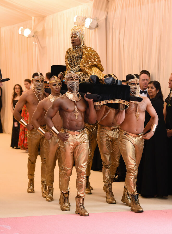 Billy Porter em The Blonds