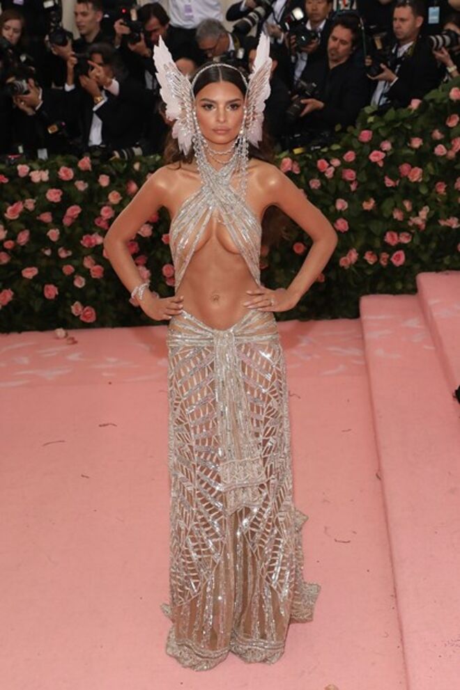 Emily Ratajkowski em Dundas na Met Gala 2019