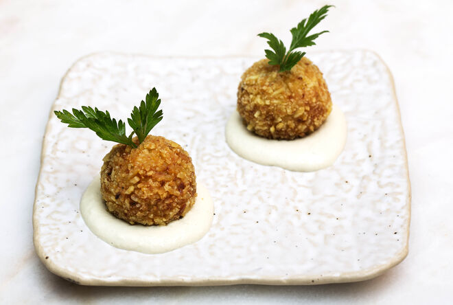 Croquetes de bacalhau à brás
