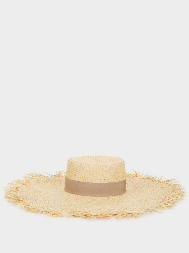 Chapéu, €27,99, Parfois  