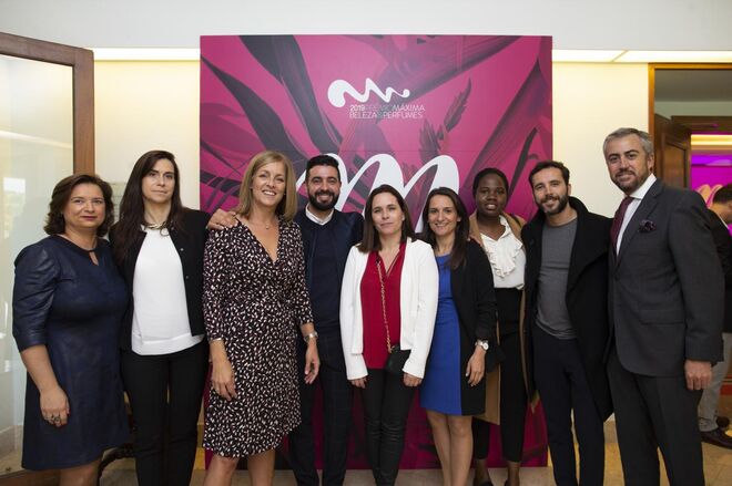 Isabel Castilho da Cofina, Sofia Santos do Grupo NAOS, Maria João Coelho da Cofina, Roberto Esteves do Quiosque do Ken, Carla Correia do Grupo NAOS, Vanessa Gomes do Grupo NAOS, Miriam Jordão do Quiosque do Ken, Diogo Pontes e Pedro Azevedo do Grupo NAOS