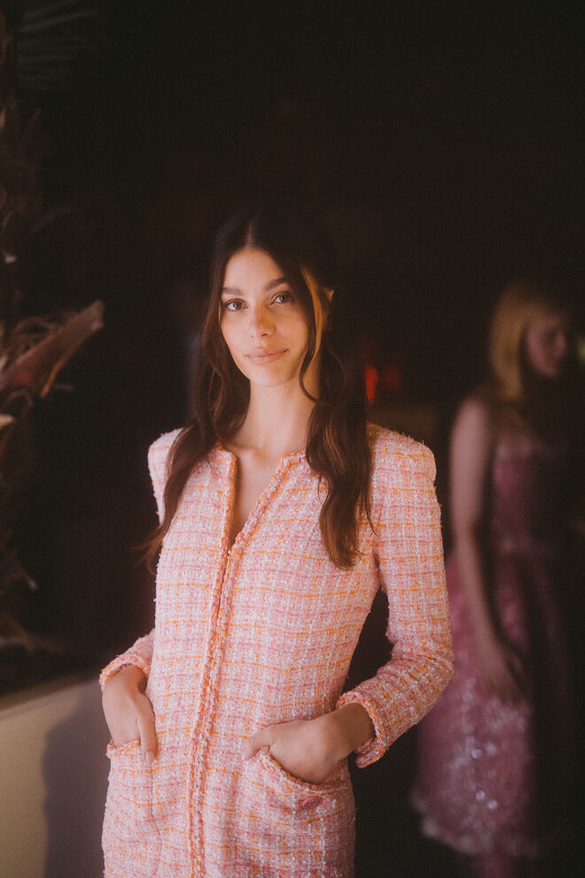 Camila Morrone em Chanel 