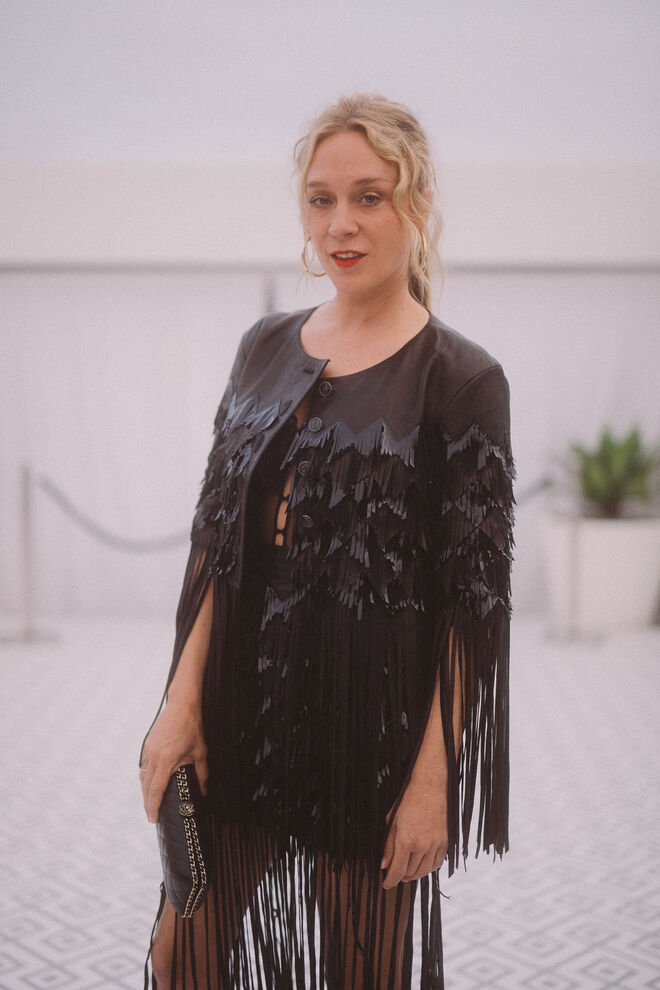 Chloe Sevigny em Chanel 