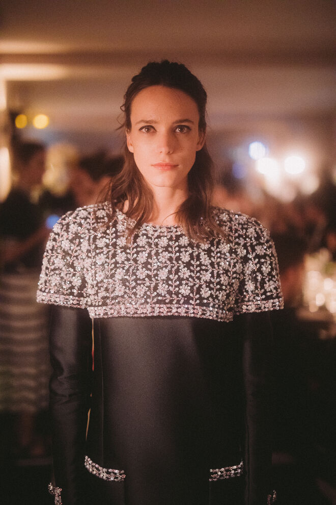 Stacy Martin em Chanel 