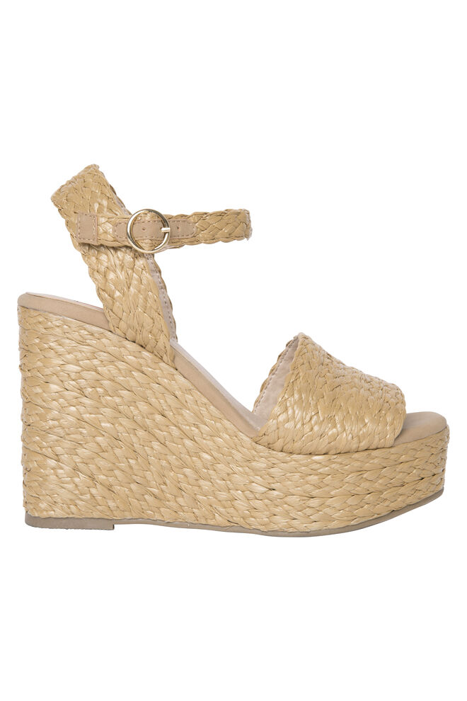 Sandálias, €35,99, Springfield  