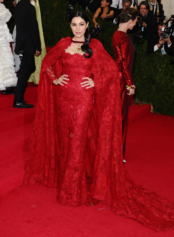 Monica Belucci na gala do Met em 2014 