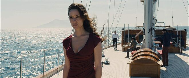 Bérénice Marlohe no filme 'Skyfall' de Sam Mendes (2012)