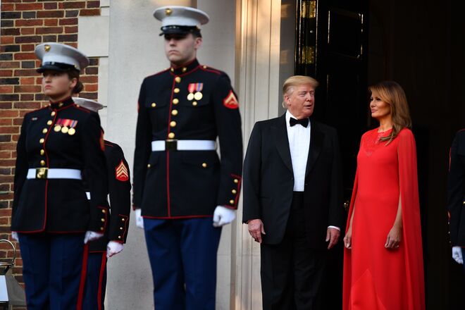 Donald Trump e Melania Trump em Winfield House
