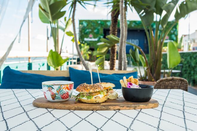 Conhecer o novo restaurante do Ferroviário