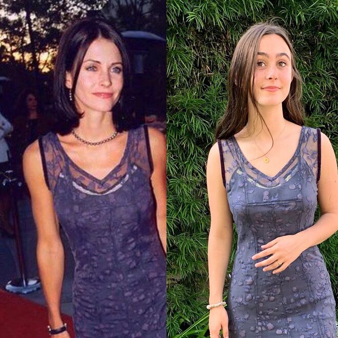 Coco Arquette com o mesmo vestido da mãe, Courteney Cox, 21 anos depois
