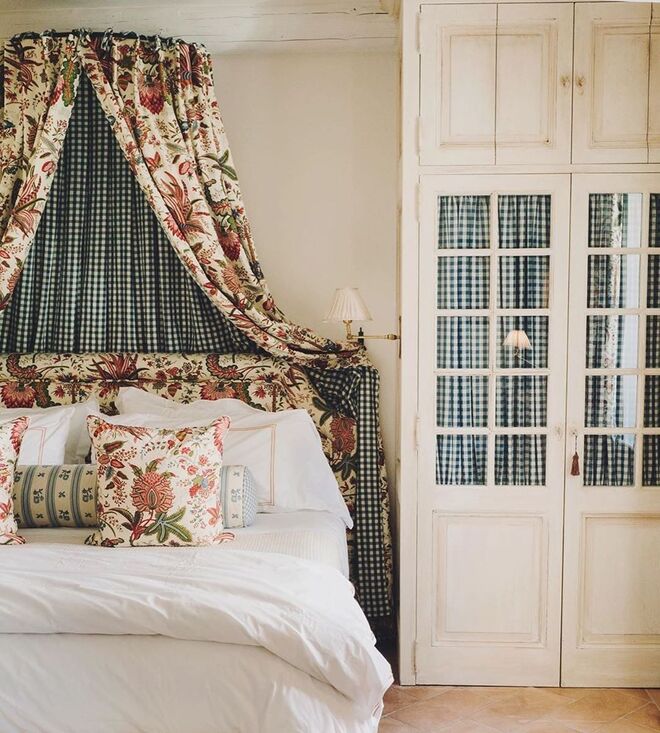 O ex-presidente dos Estados Unidos e a sua família passaram uma semana de férias nesta casa em Villeneuve-lès-Avignon, uma pequena comuna no sul de França por €55000.