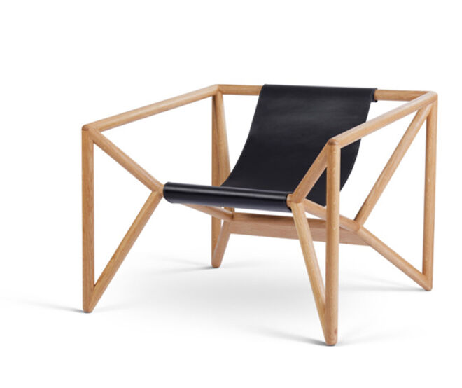 Cadeira M3 em madeira e pele, Thomas Feichtner (preço sob consulta)