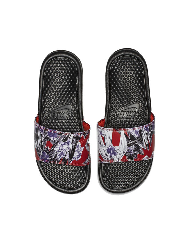 Chinelos, agora €20,97, Nike