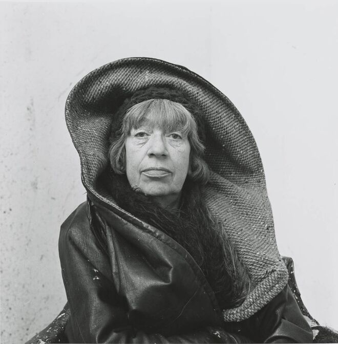 Lee Krasner fotografada por Irving Penn, Nova Iorque, 1972.