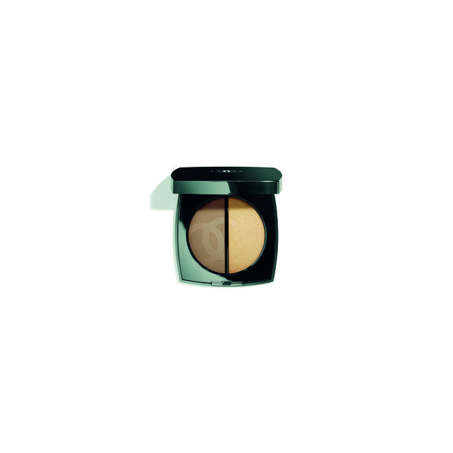 Duo Bronze et Lumière no tom 317 Medium, €60, Chanel