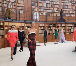 Uma tarde na biblioteca da Chanel