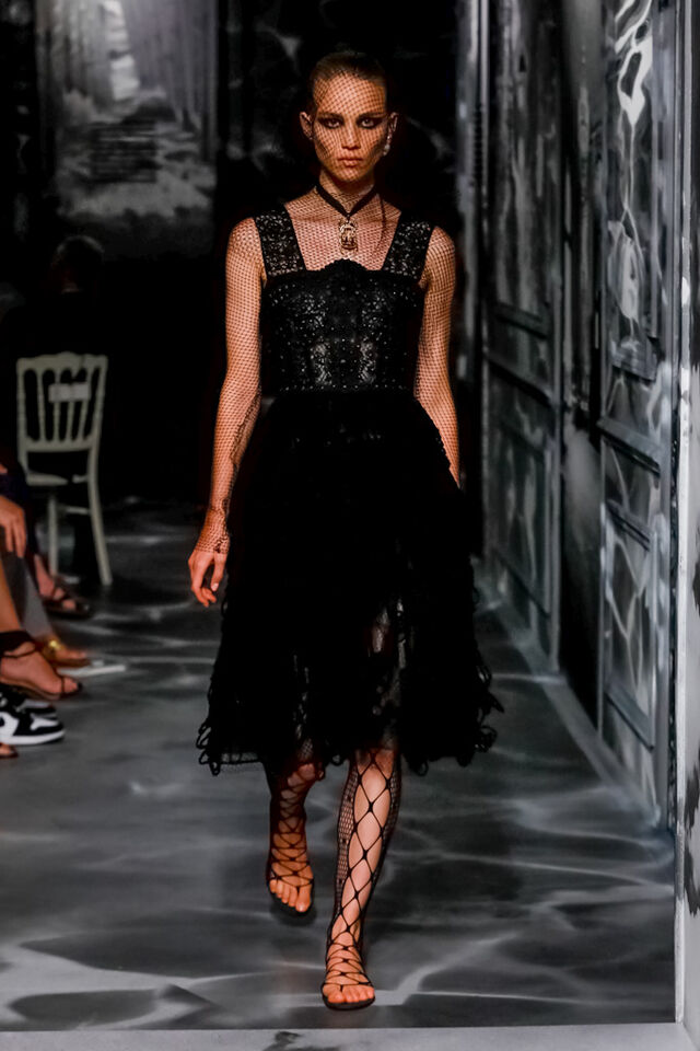 Desfile Dior para a coleção outono/inverno 2019/2020 na Semana da Moda da Alta-Costura em Paris