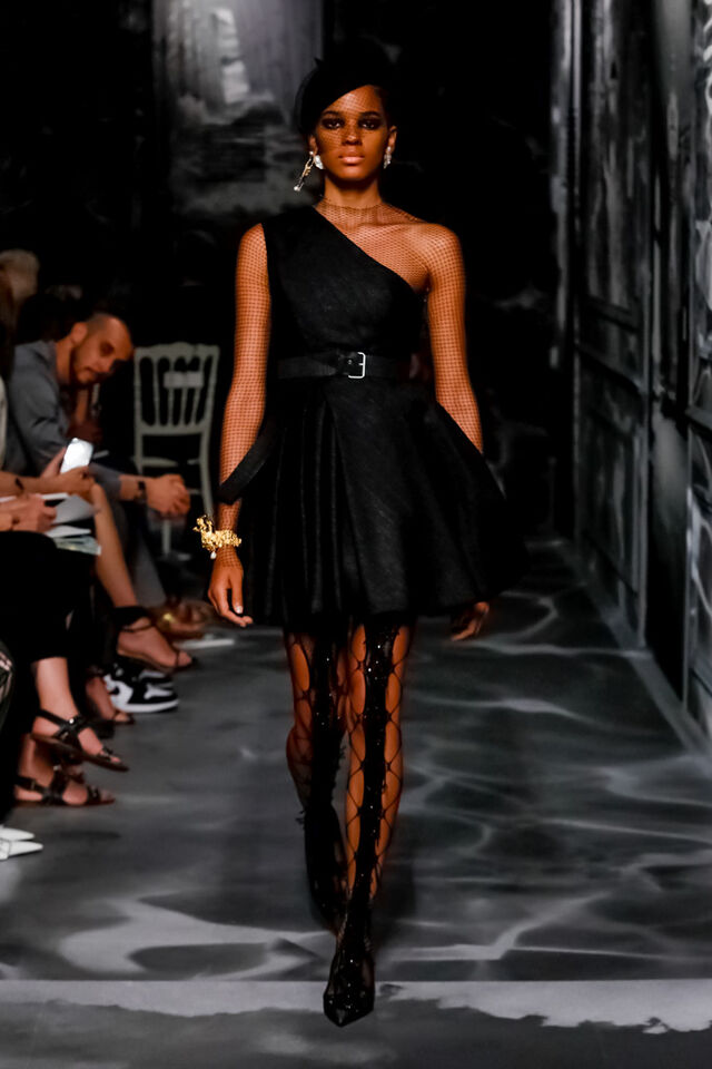 Desfile Dior para a coleção outono/inverno 2019/2020 na Semana da Moda da Alta-Costura em Paris