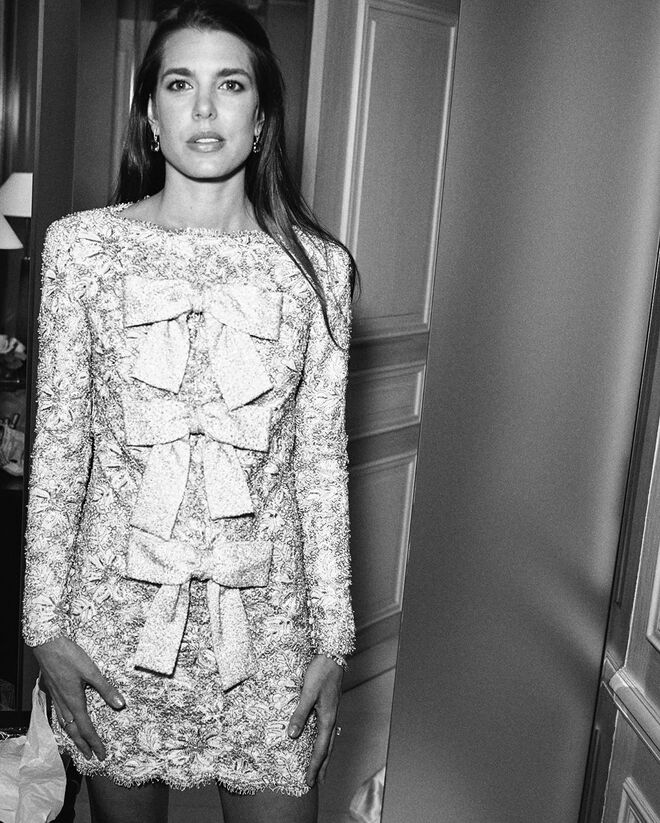  O primeiro vestido da designer Helen Rose