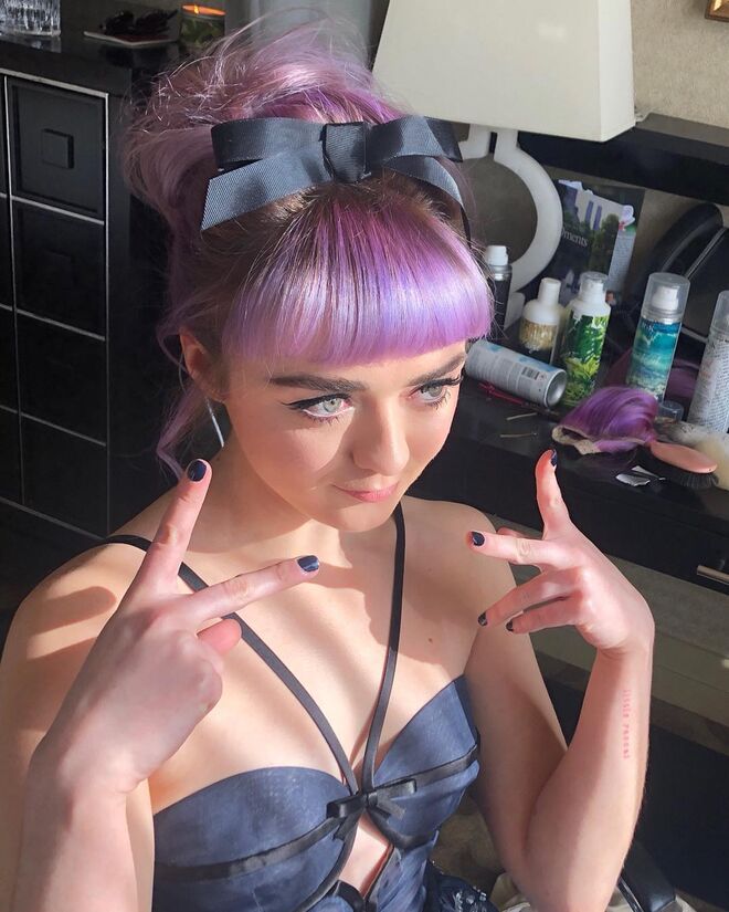 Penteado com laço feito pelo hairstylist Ryan RichMan