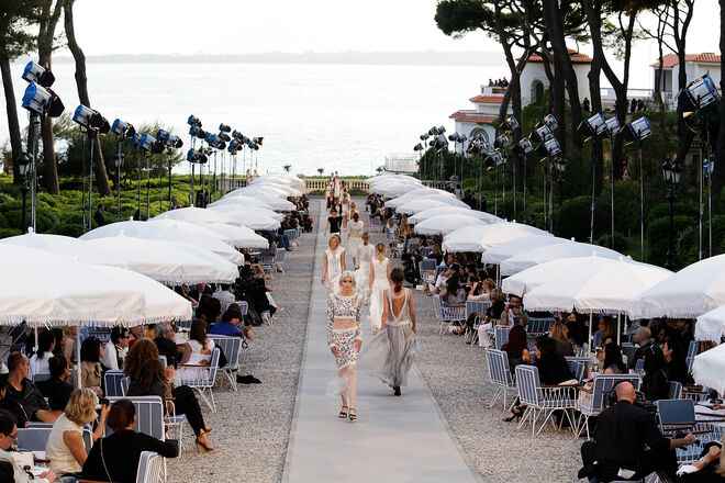 Cruise 2012 no Hotel du Cap, em Antibes na Côte d'Azur. Chanel. 