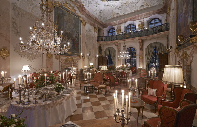 Coleção Métiers d’Art 2015,em Salzburgo. Chanel.