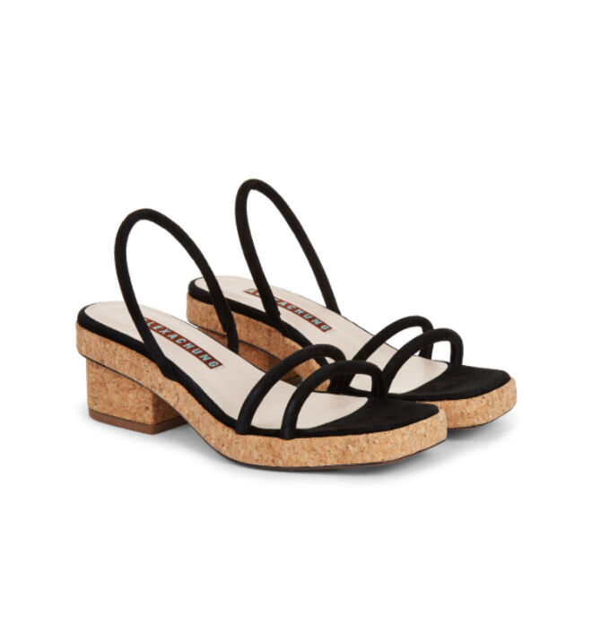 Sandália, agora €197,50, Alexachung, em www.alexachung.com