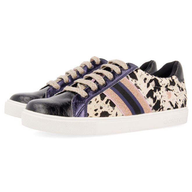 Ténis Versalles, agora €44, Gioseppo