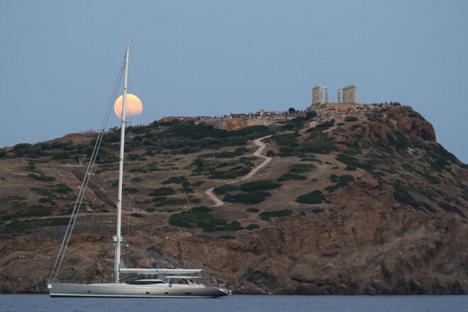 Templo de Poseidon no cabo Sounio (Grécia). 