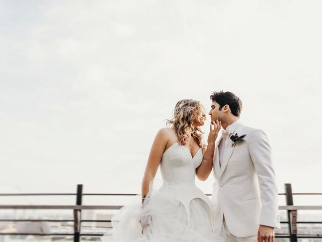 Mia Swier e Darren Criss em Nova Orleans, Estados Unidos da América, a 16 de fevereiro de 2019