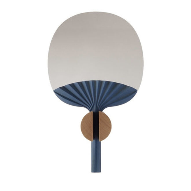 Espelho Selfportrait, €216, Studio Lido para Portego, em puntaportego.com