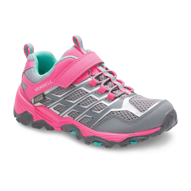 Ténis, €54,90, Merrell