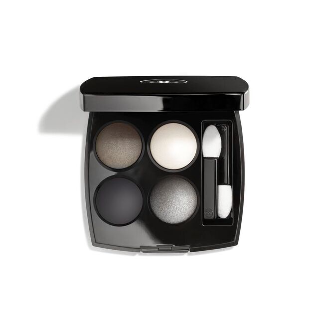 Les 4 Ombre no tom 334 Modern Glamour, €54, Chanel