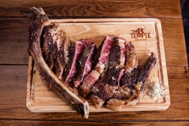 Conhecer as novidades do restaurante The B Temple