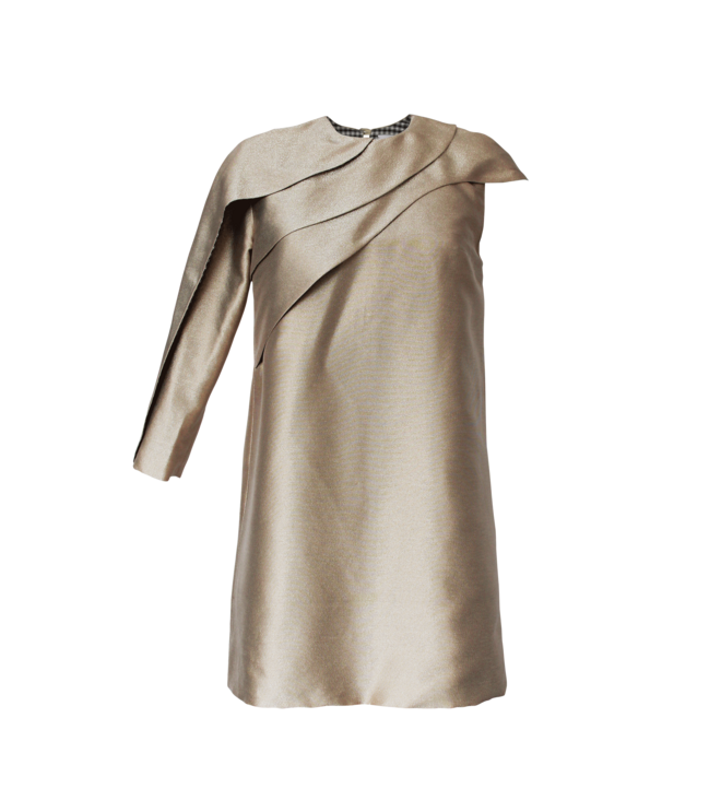 Blusa, €348, Luís Carvalho