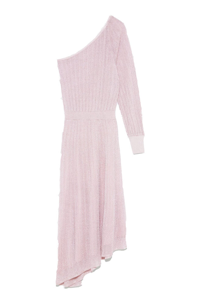 Vestido, €49,95, Zara