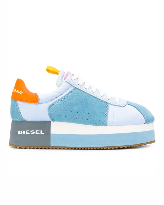 Ténis, €130, Diesel