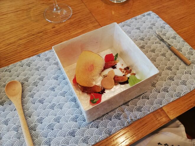 Frutas da estação em diferentes texturas