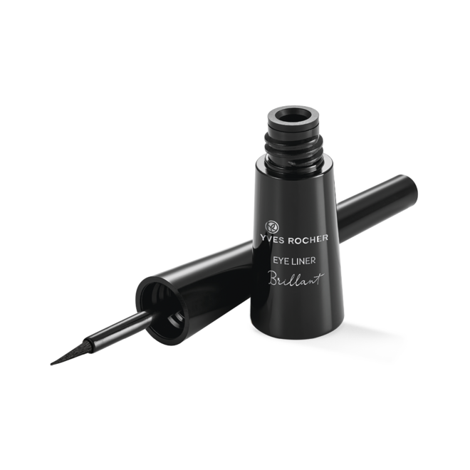 O novo Eyeliner Líquido da Yves Rocher vem em dois acabamentos: mate ou brilhante. Com aplicador de feltro, preciso e flexível, promete um risco negro intenso e definido num só gesto. Eyeliner Líquido Brilhante preto, 3 ml, €8,95, Yves Rocher