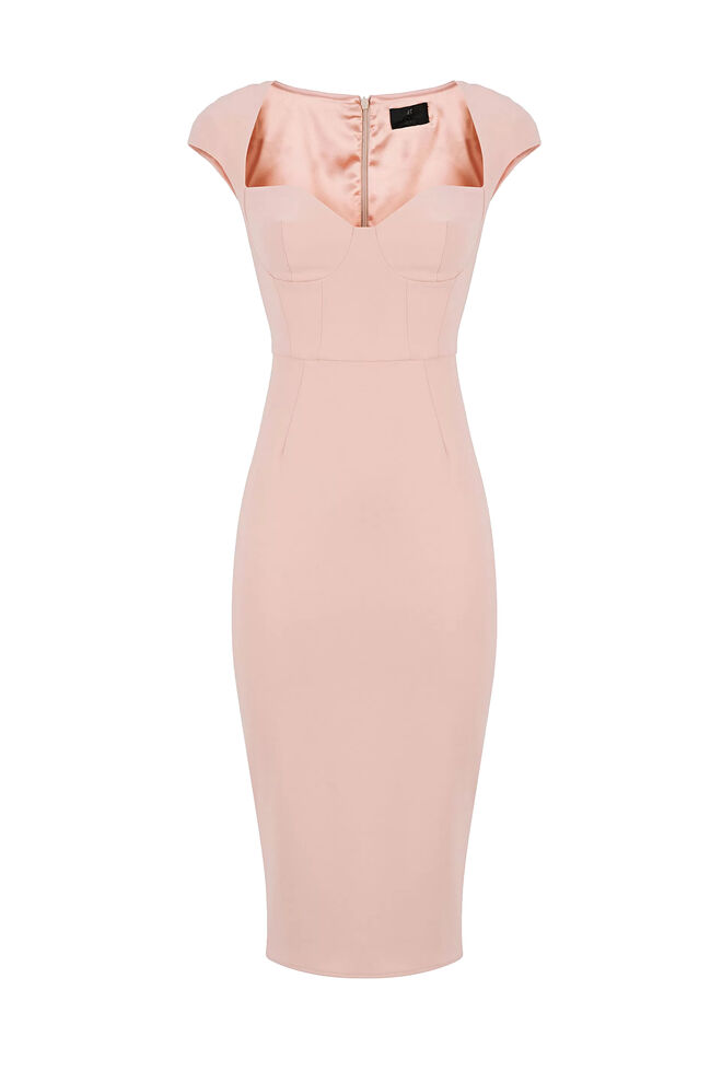 Vestido, €302, Elisabetta Franchi