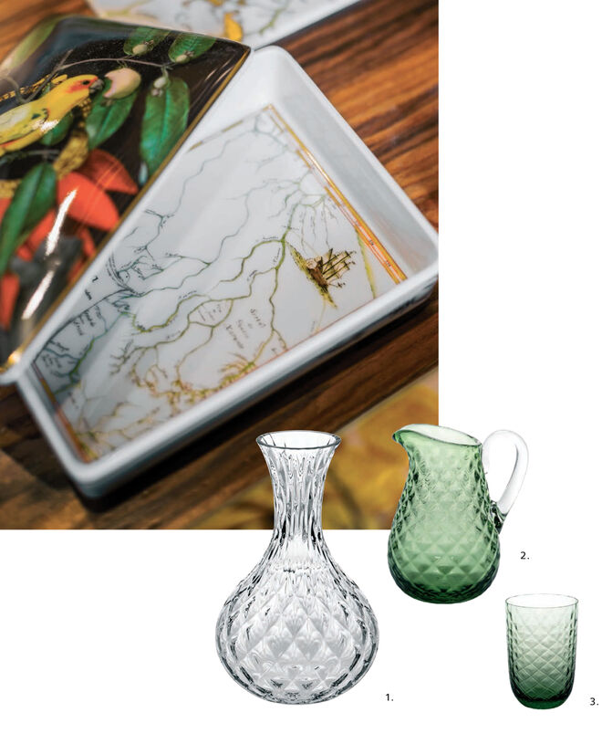 1. Decantador; 2. Jarro Verde; 3. Copo Verde