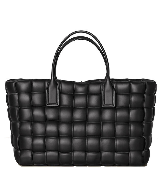 OVERSIZE | Tote Intreccio, €5500, Bottega Veneta