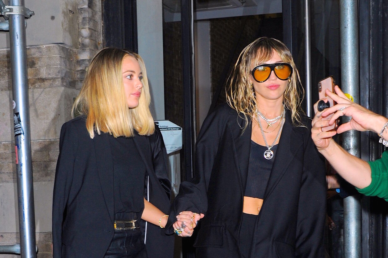Kaitlynn Carter e Miley Cyrus
