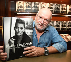 Icónico fotógrafo de moda Peter Lindbergh morreu aos 74 anos