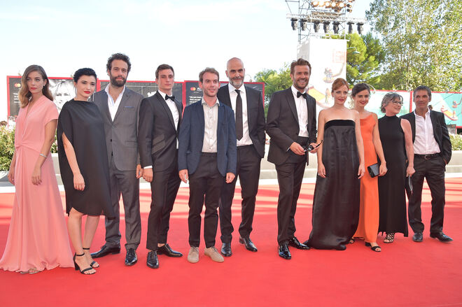 Victoria Guerra, Ana Vilela da Costa, Rodrigo Tomás, João Pedro Mamede, Tiago Guedes, Albano Jerónimo, Sandra Faleiro, Beatriz Brás, convidada e Miguel Borges