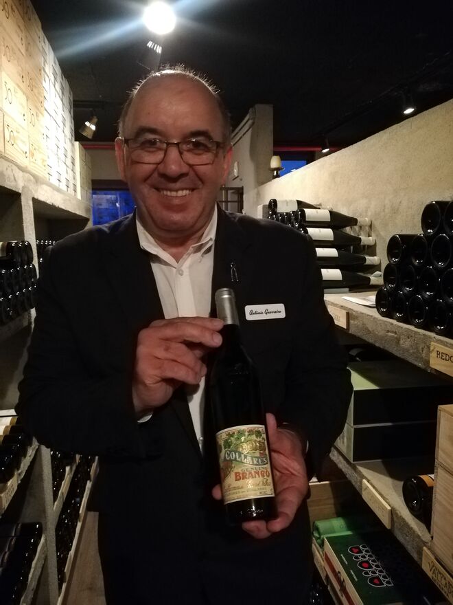 António Guerreiro, sommelier há 23 anos no restaurante Porto Santa Maria 