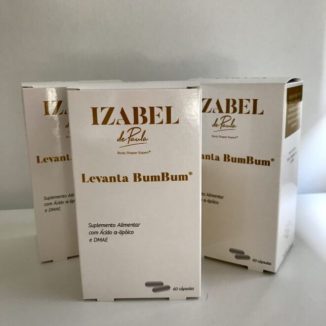 Suplemento alimentar com propriedades antioxidantes, anti-inflamatórias, regeneradoras do tecido cutâneo Levanta BumBum, 60 cápsulas, €25, Izabel de Paula, em www.izabeldepaula.com/onde-estamos/
