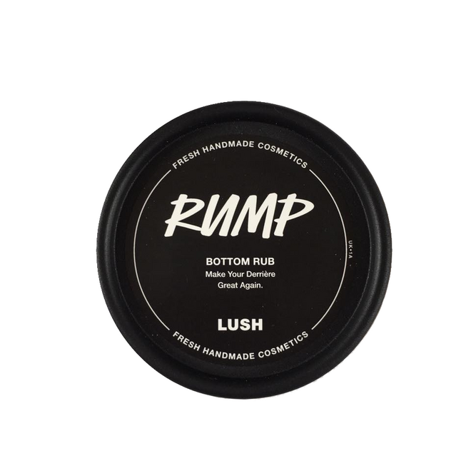 Com cafeína para dar firmeza à pele e manteigas ricas para quem tem de vestir peças de desporto apertadas, este creme é ideal para ciclistas e corredores. | Bálsamo Anti-fricção, 95 g, €10,95, Lush
