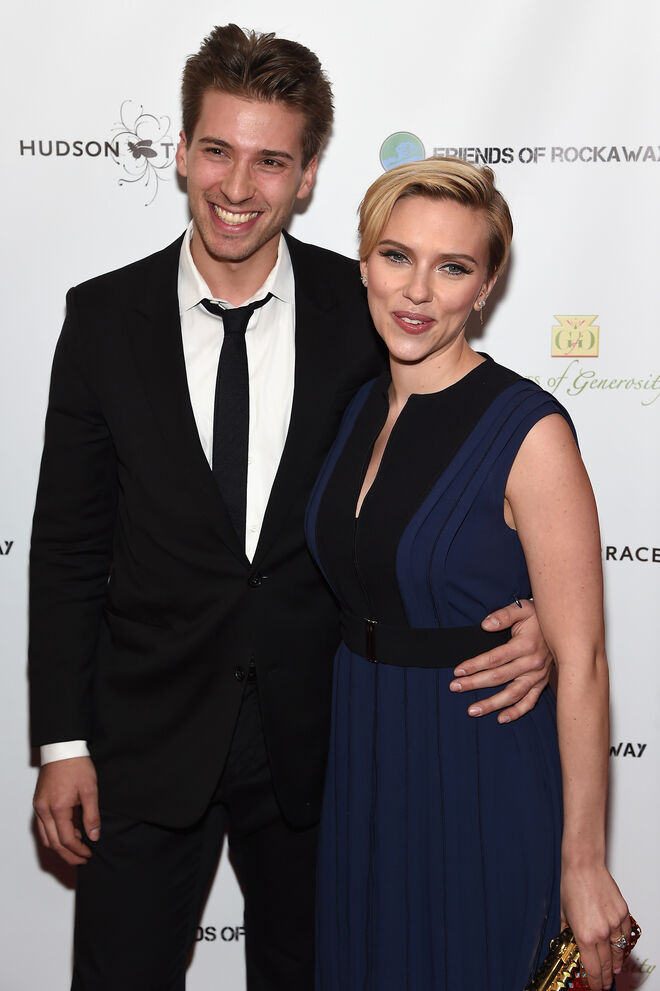 Scarlett e Hunter Johansson, 34 anos